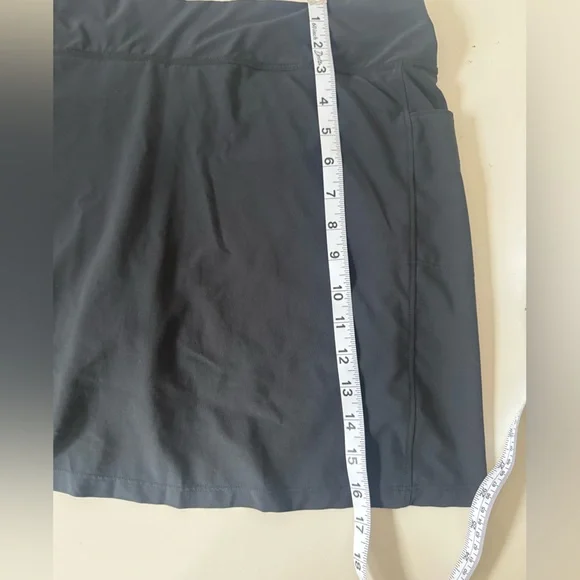 Smartwool Active Wool Lined Skirt Size L Skort Black Pockets Athletic Stretch - Picture 10 of 11